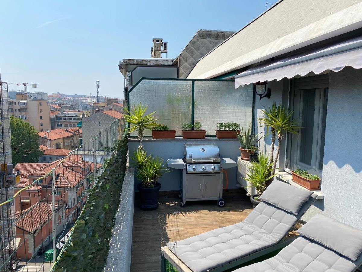 Appartamento La Terrazza Trieste Bagian luar foto